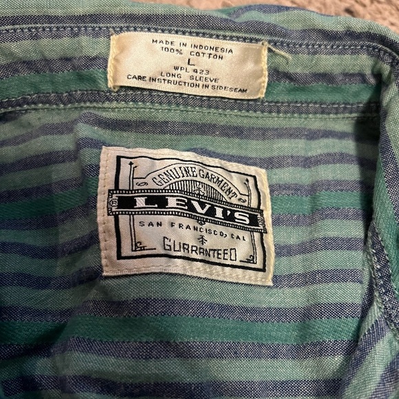 Men’s vintage Levi’s shirt - Picture 3 of 3